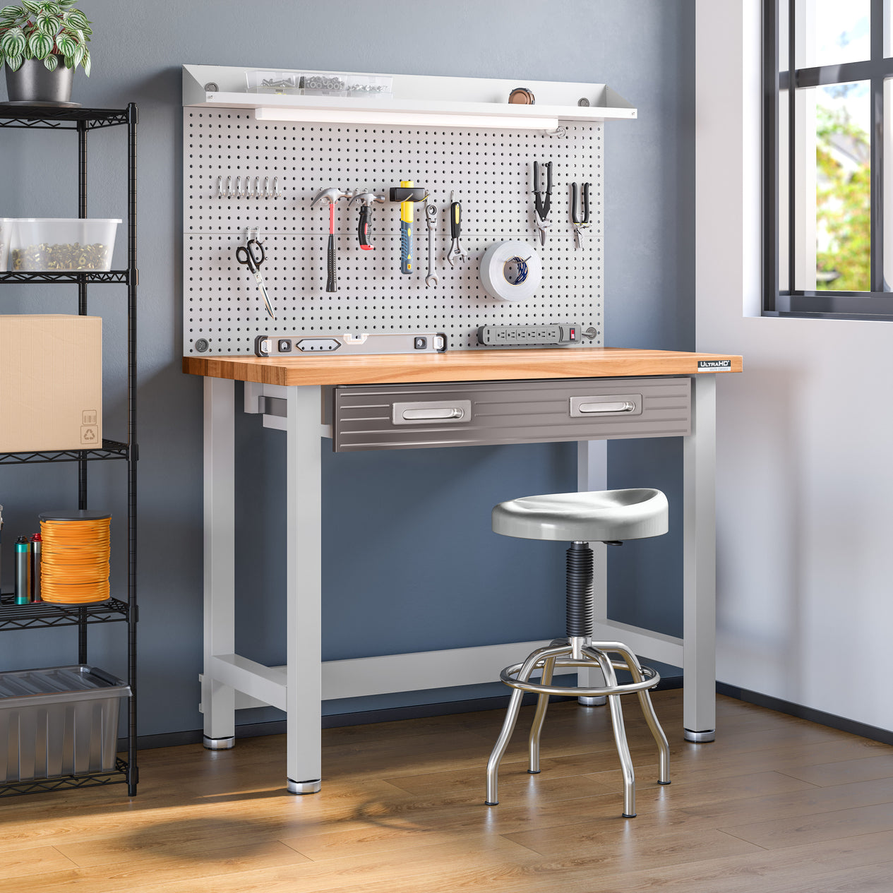 Contoured Stainless Steel Seat Pneumatic Adjustable Work Stool