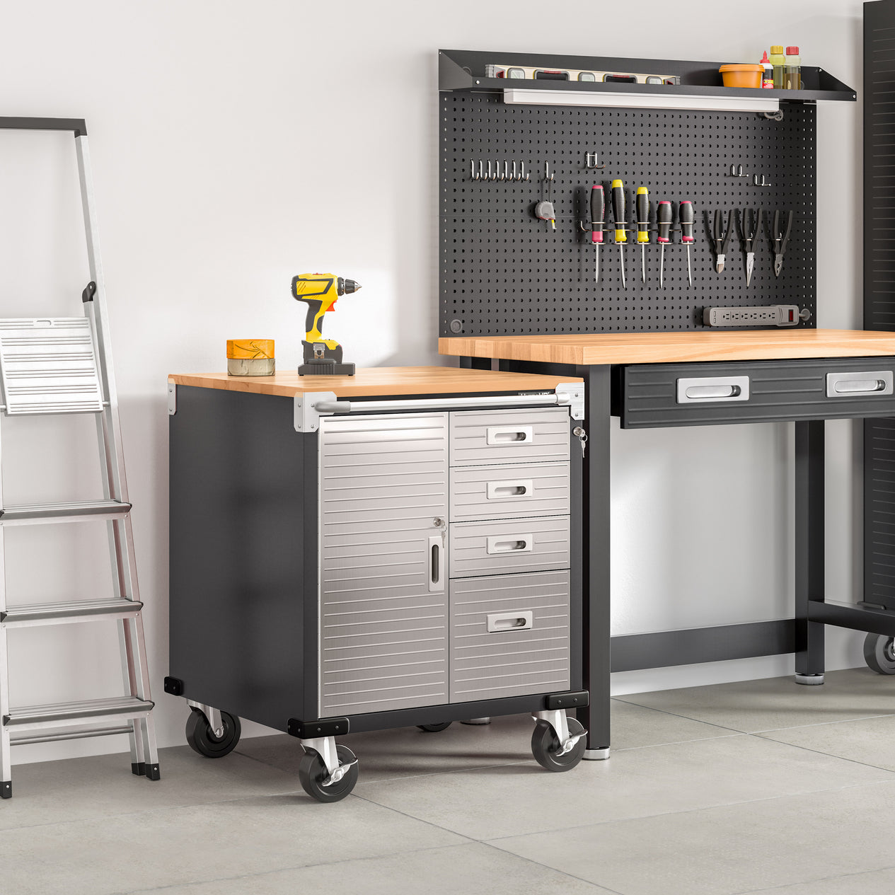 UltraHD® 4-Drawer Cabinet