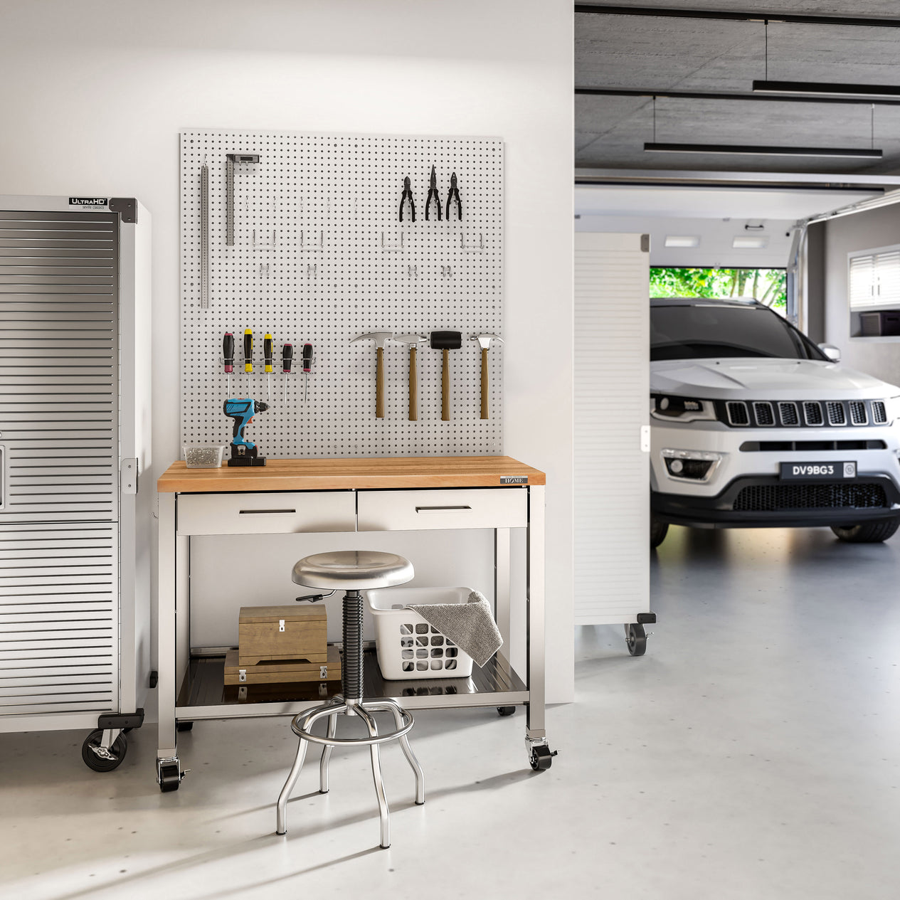 Wokrcenter in garage setting