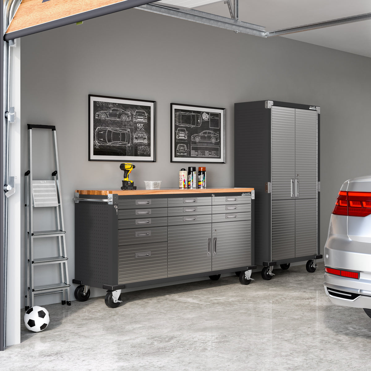 UltraHD® 11-Drawer Rolling Workbench, Graphite