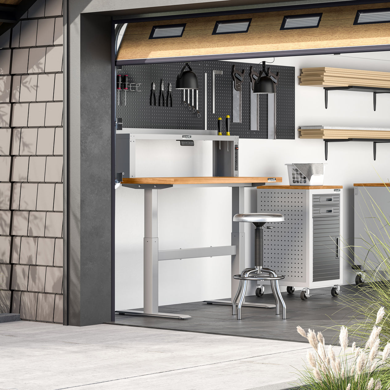 UltraHD® Electric Height Adjustable Workbench