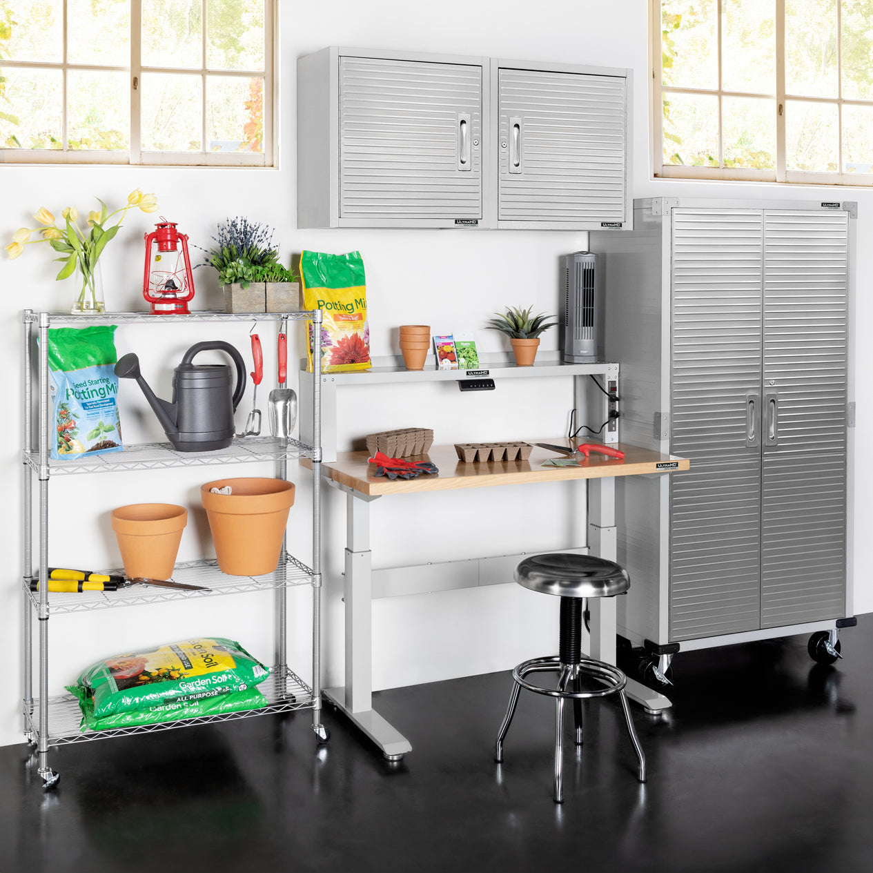 UltraHD® Electric Height Adjustable Workbench