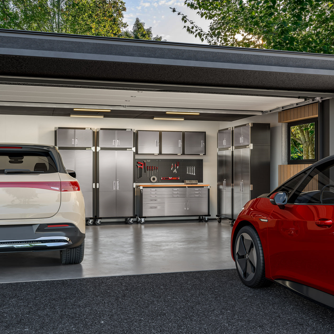 UltraHD® 11-Drawer Rolling Workbench, Graphite