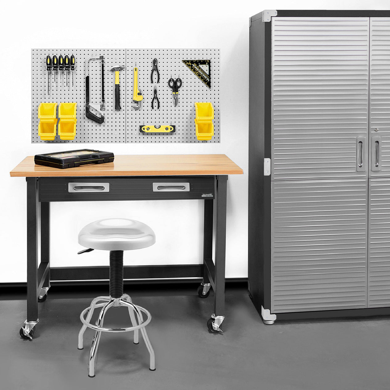 UltraHD® Rolling Workbench