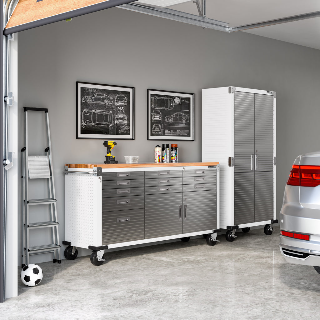 UltraHD® 11-Drawer Rolling Workbench