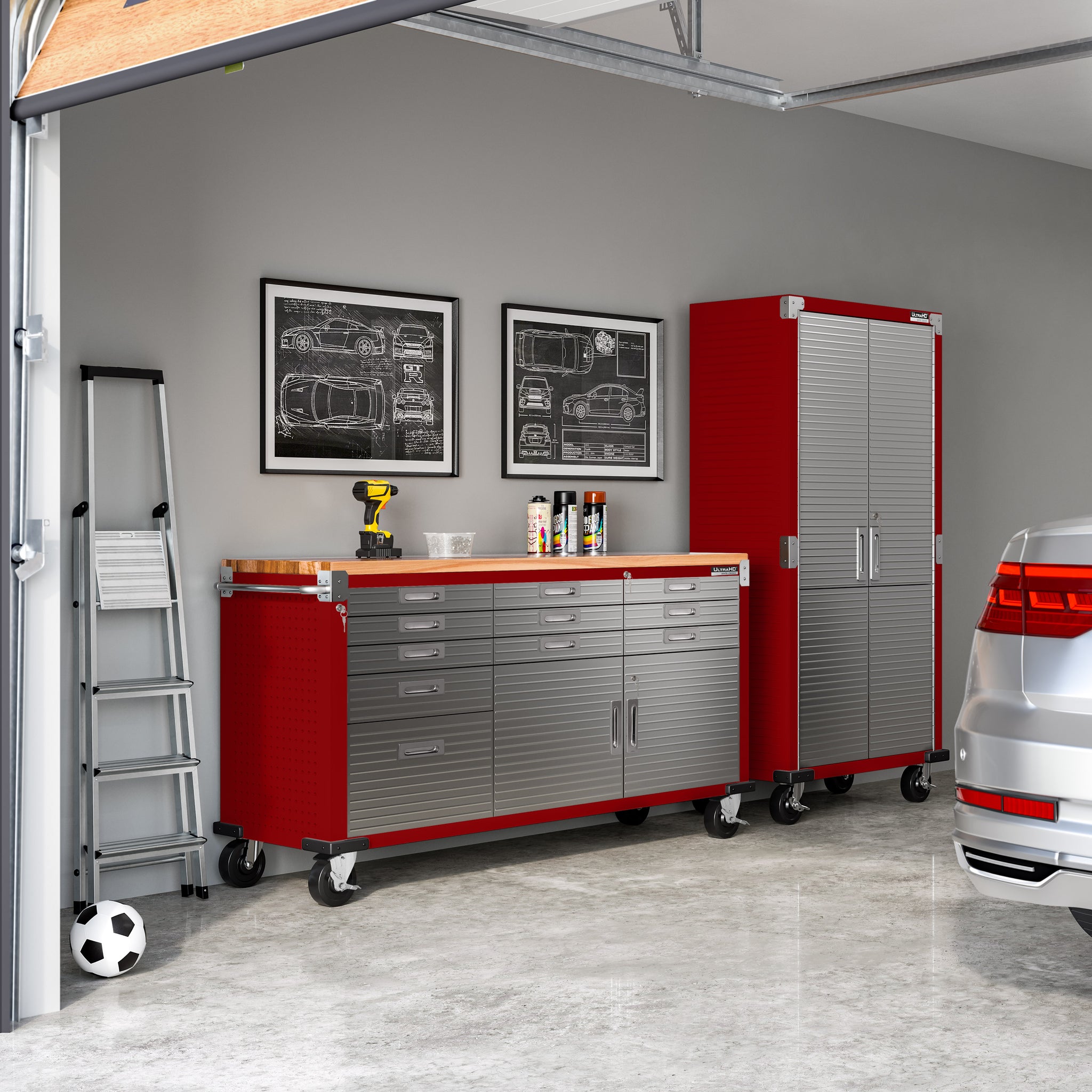 UltraHD® 11-Drawer Rolling Workbench, Red