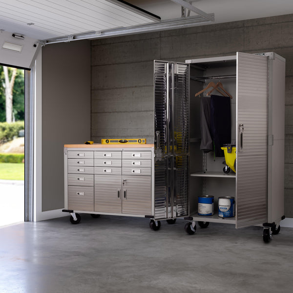 UltraHD® Expandable Garment Hanging Rod